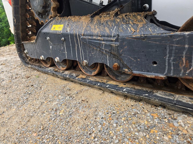 2023-bobcat-t76-image-57