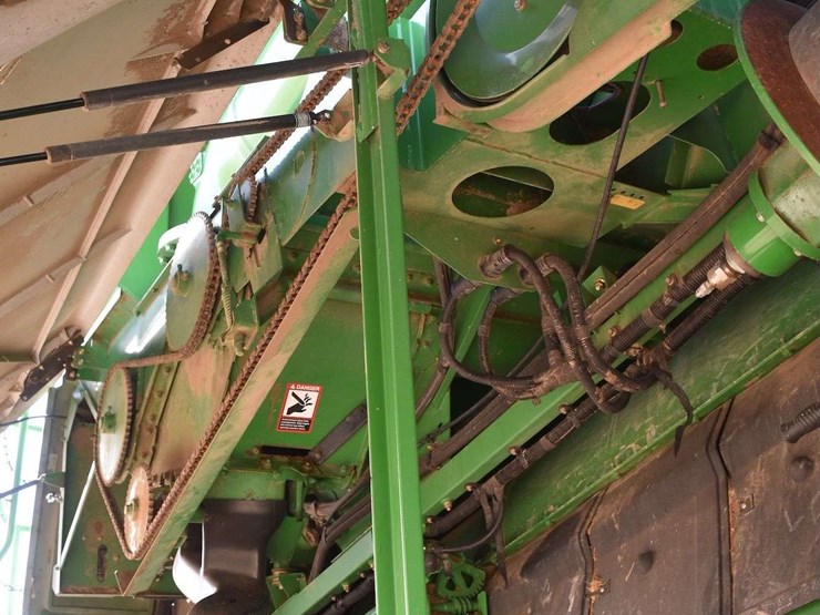 2008-john-deere-9770-sts-image-31