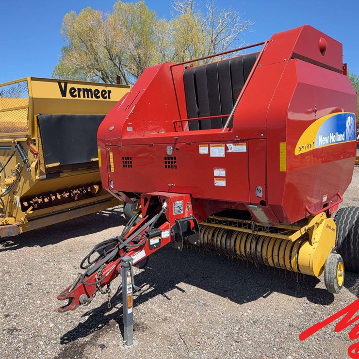 NEW HOLLAND BR7090
