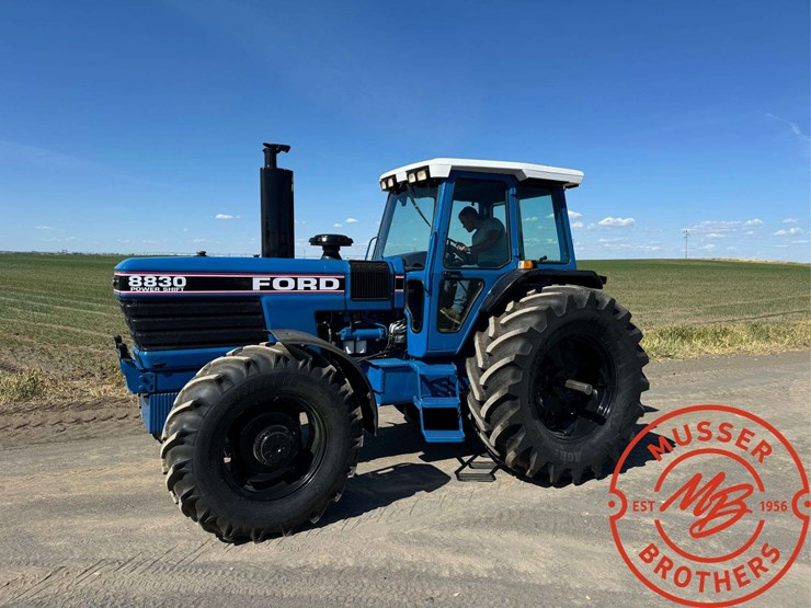 1992-ford-8830-image-2