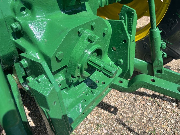 john-deere-2240-image-7