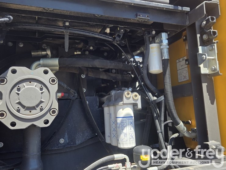 2022-volvo-ec350el-image-36