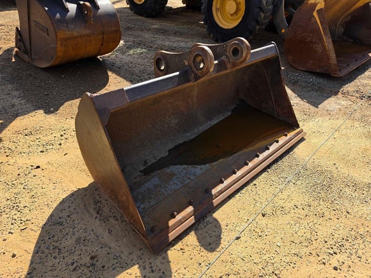 komatsu-pc160-image-26