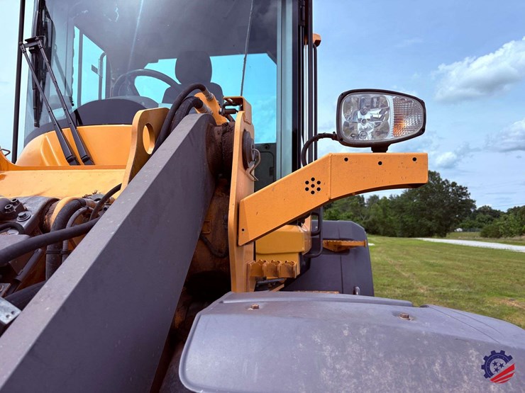 2019-volvo-l70h-image-26