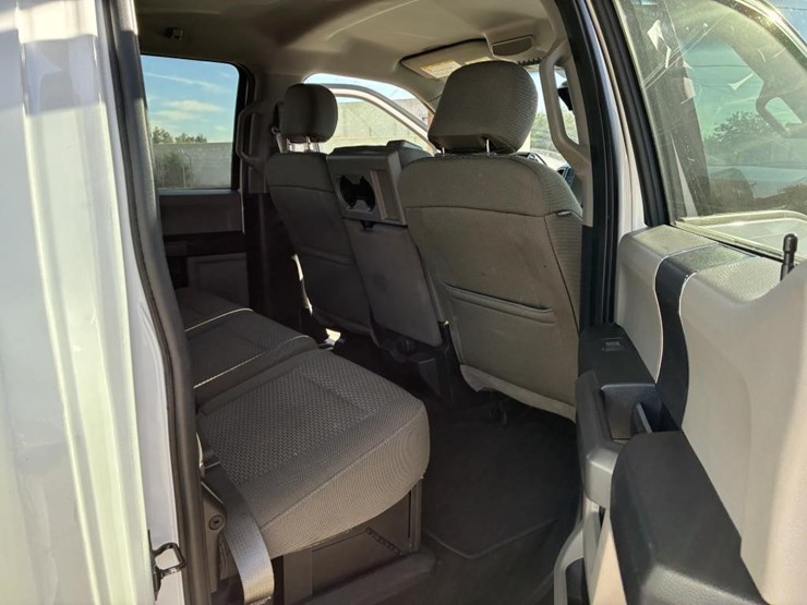 2018-ford-f550-xlt-image-13