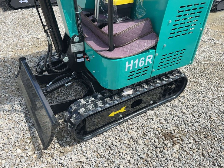 cfg-industrial-h16r-mini-excavator-image-5