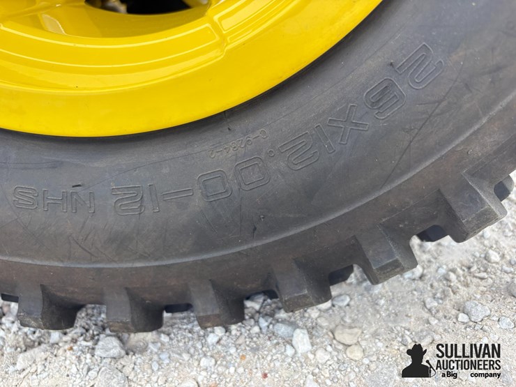 2013-john-deere-x738-image-13