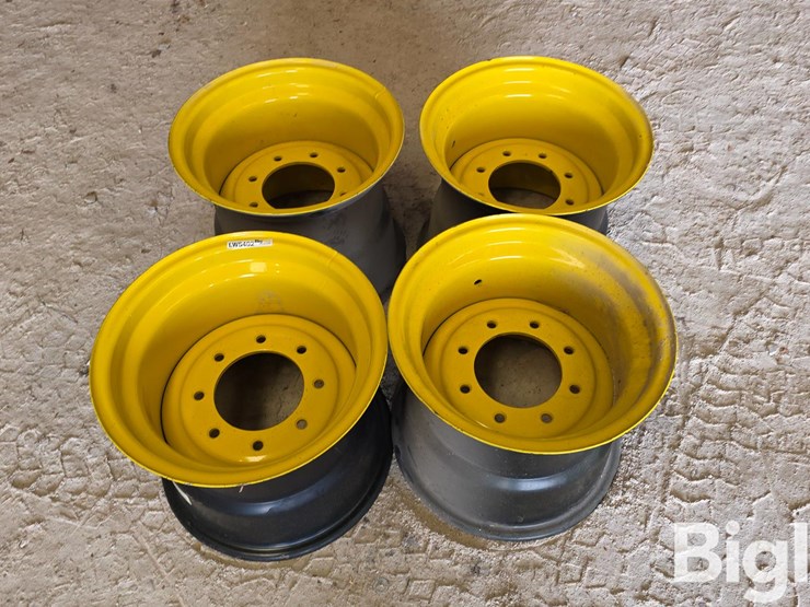 john-deere-16-image-8
