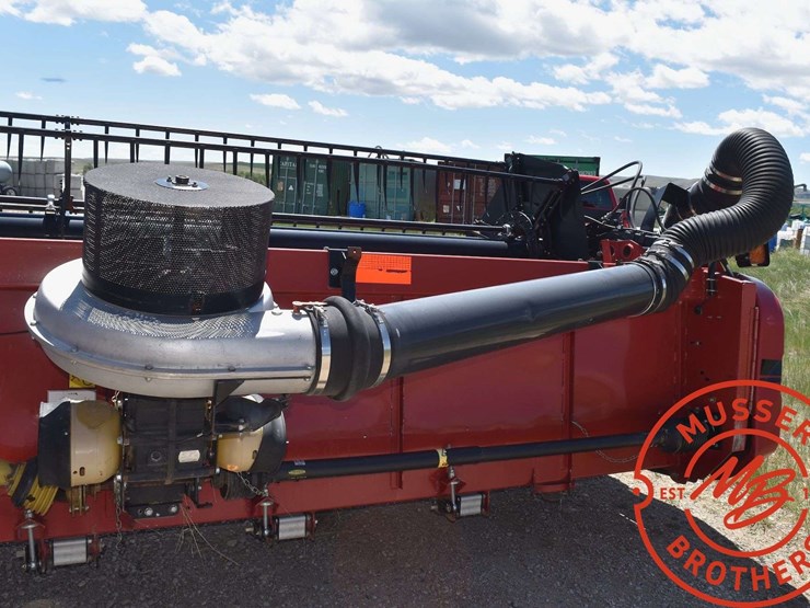 2012-case-ih-3020-image-23
