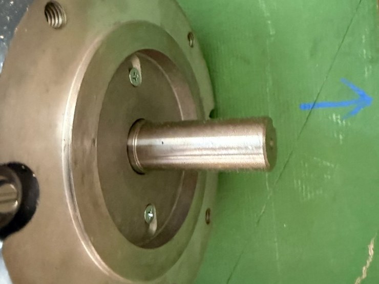 #1073-•-dayton-dc-permanent-magnet-motor-image-3