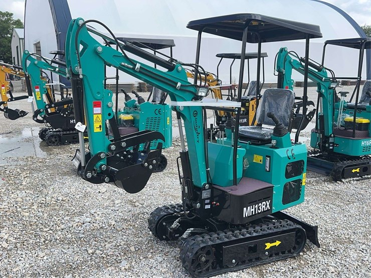 gindustry-cfg-industrial-mh13rx-mini-excavator-image-1