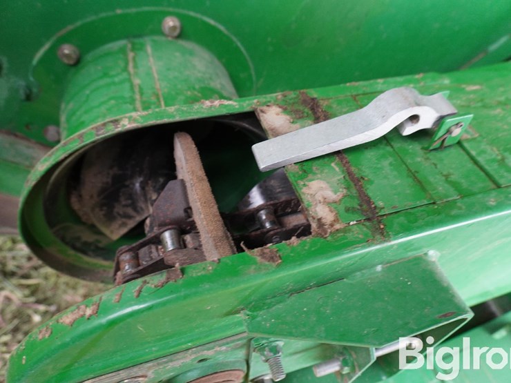 2004-john-deere-9860-sts-image-18