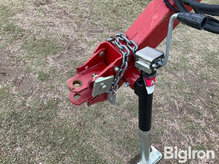 2013-new-holland-216-image-10