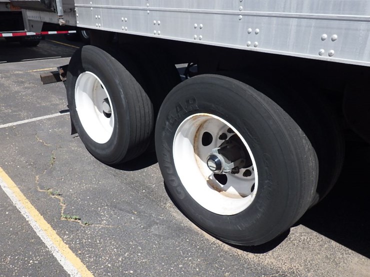 2015-utility-3000r-image-11