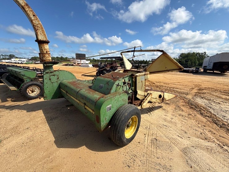 john-deere-3800-image-4