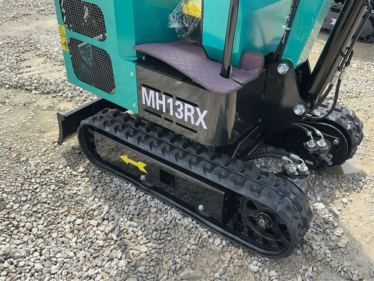 cfg-industrial-mh13rx-mini-excavator-image-10