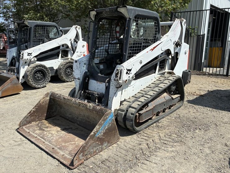 2019-bobcat-t595-image-1