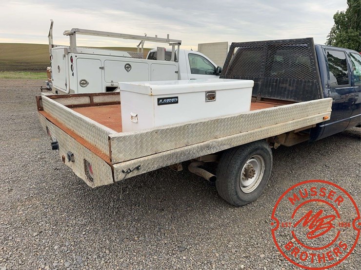 2000-chevrolet-k3500-image-13