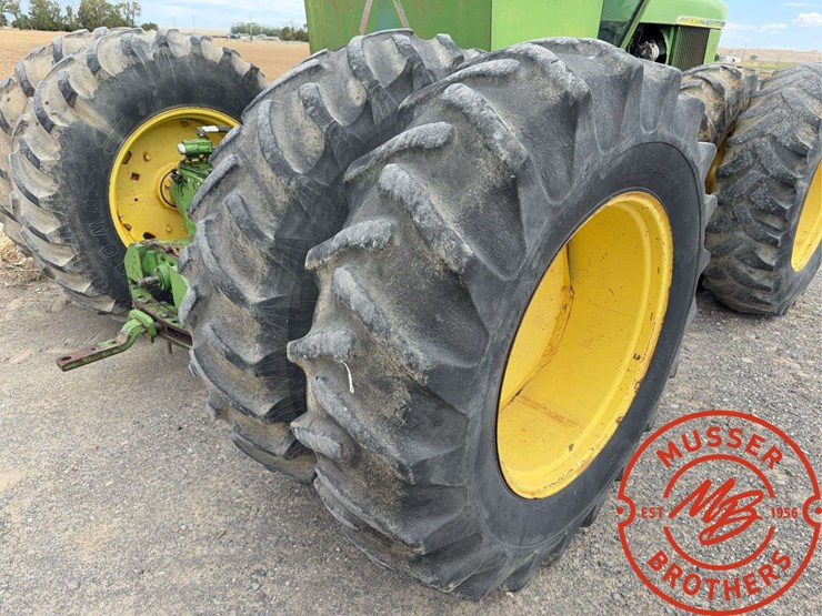 1971-john-deere-7020-image-19