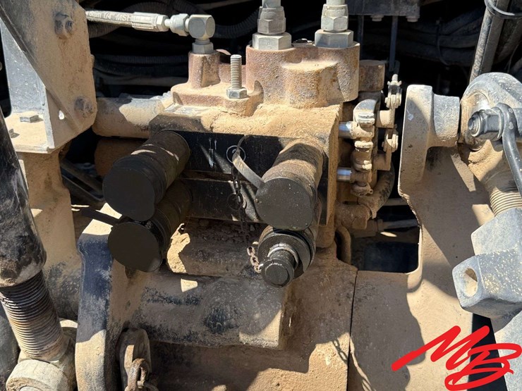 1995-case-ih-5240-image-14