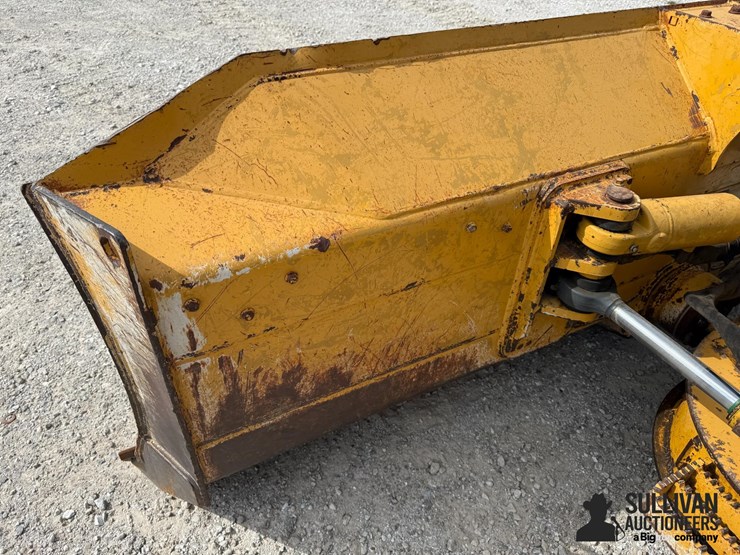2017-deere-450j-lgp-image-13