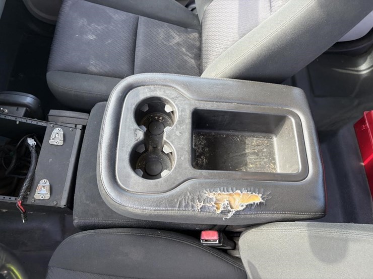 2012-gmc-2500hd-image-18