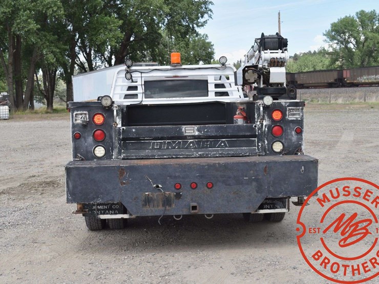 2006-chevrolet-3500-image-13