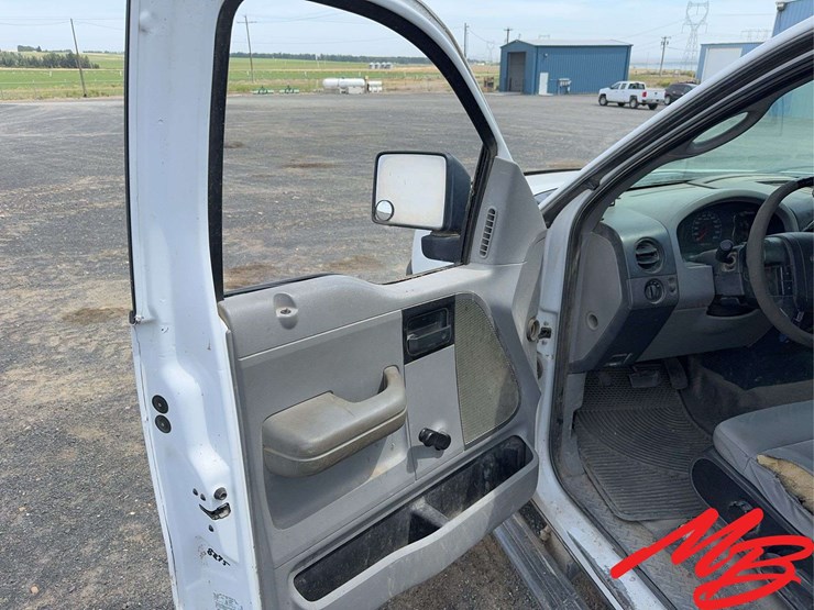 2009-ford-f150-image-18