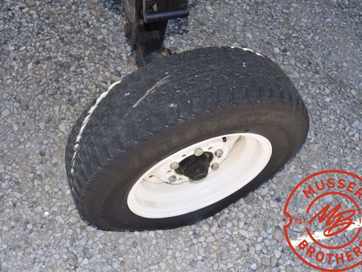 2009-case-ih-2152-image-36