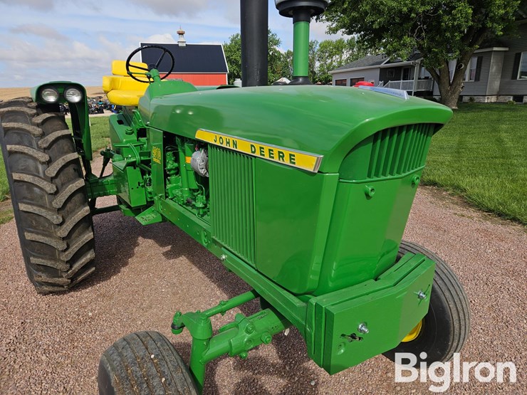 1961-john-deere-4010-image-12