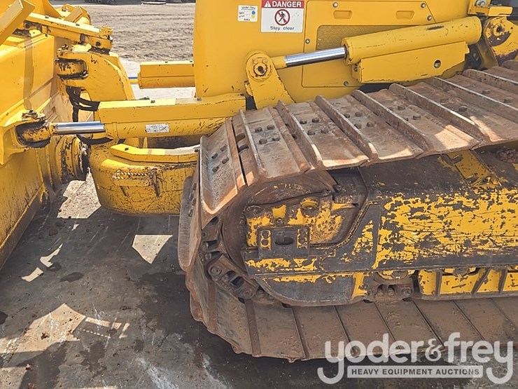 2023-komatsu-d71pxi-24-image-21