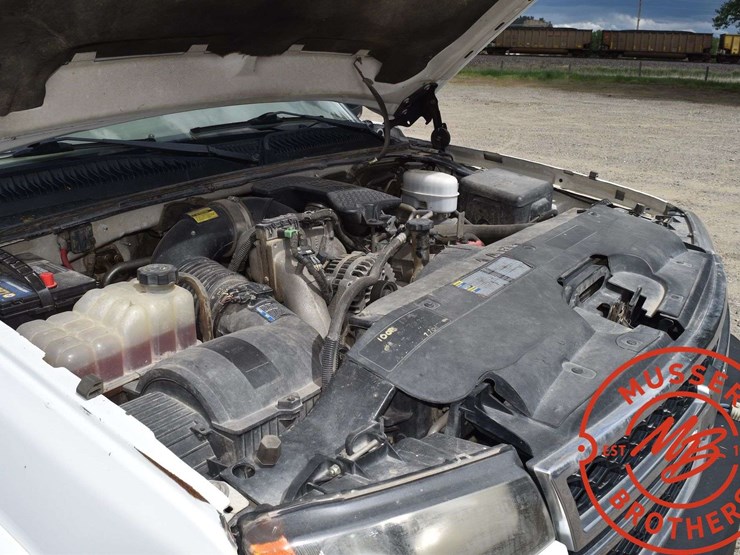 2006-chevrolet-3500-image-22