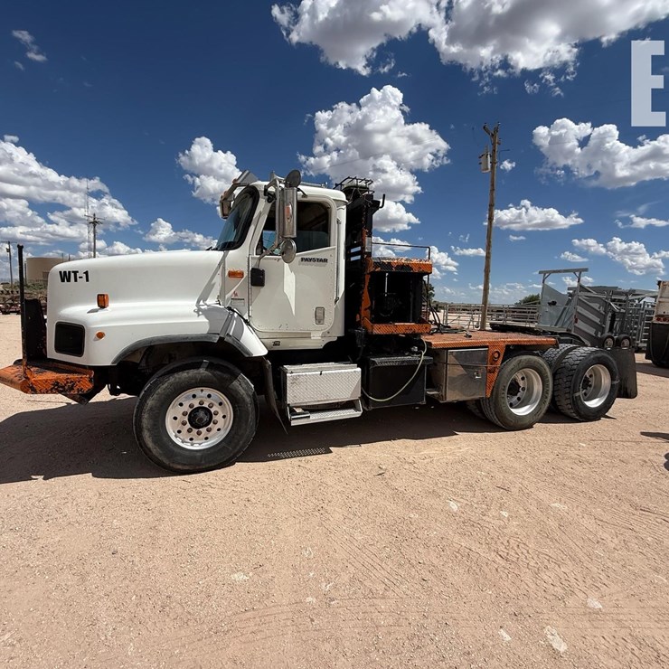 2009 INTERNATIONAL PAYSTAR 5600