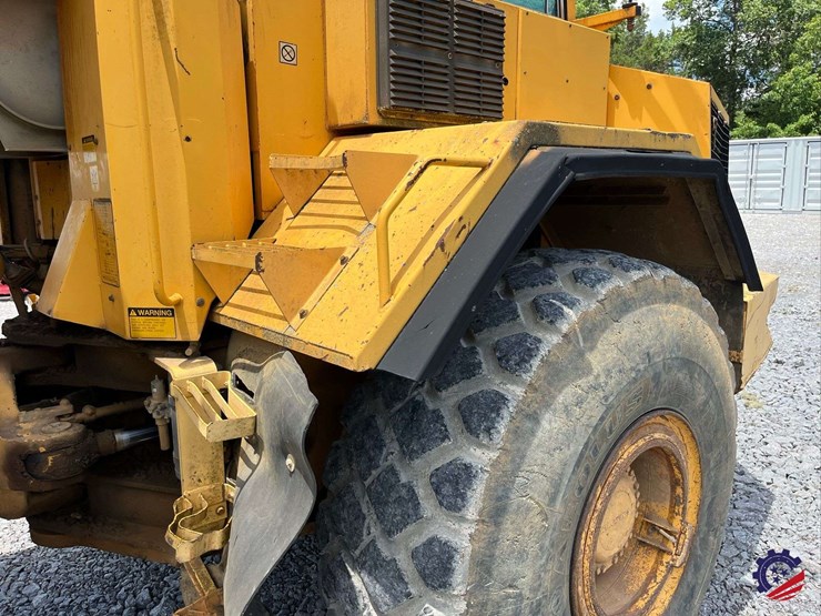 1997-volvo-a35c-image-43
