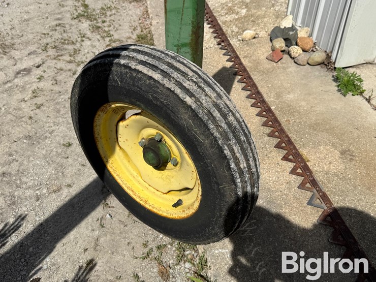 john-deere-20-image-13