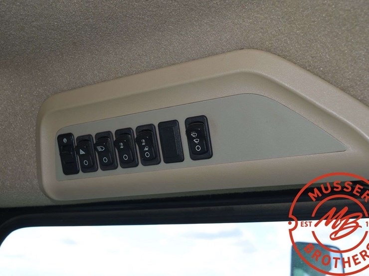 2008-john-deere-9770-sts-image-73