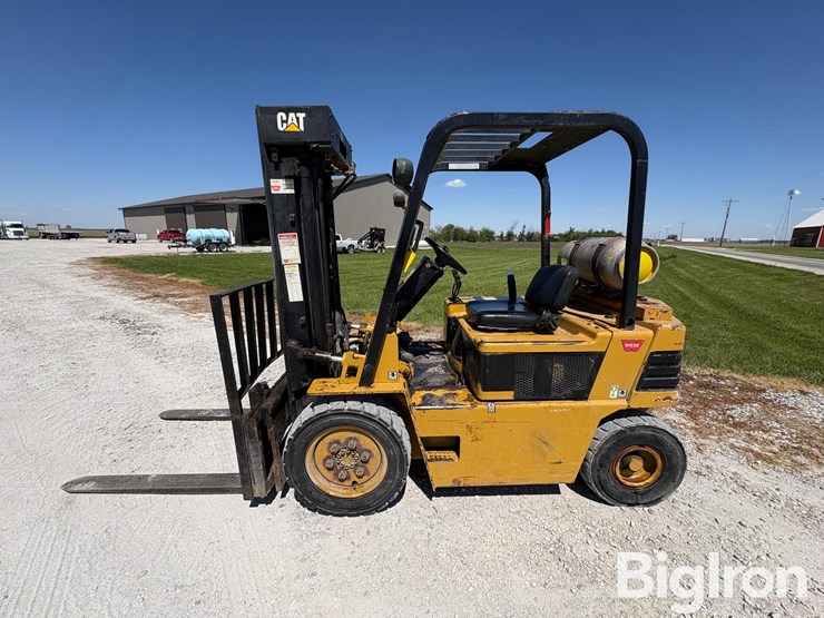 caterpillar-v40e-image-8