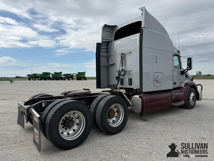 2015-peterbilt-579-image-5