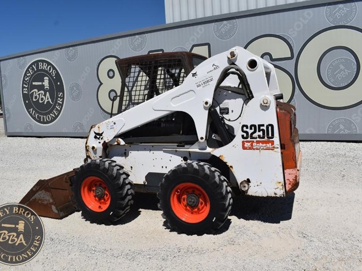 2007-bobcat-s250-image-14