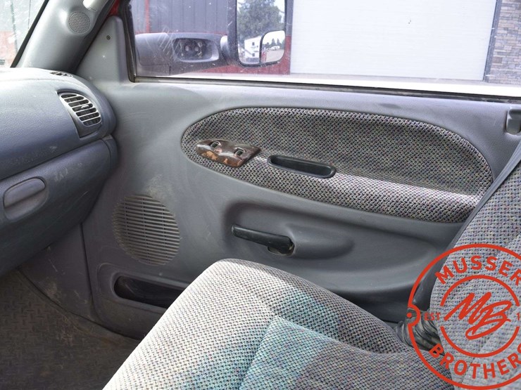 1998-dodge-ram-2500-image-29