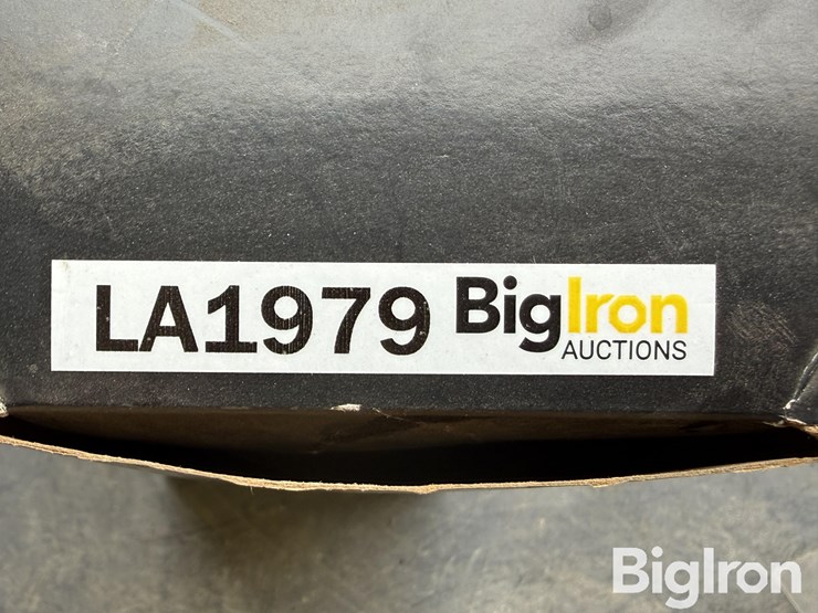john-deere-8285r-image-7
