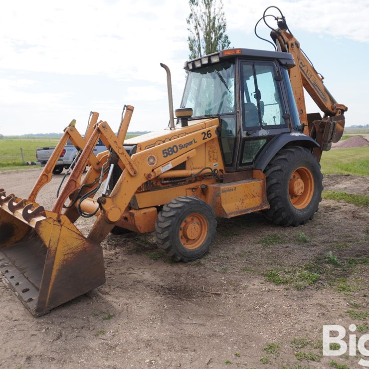 1999 CASE 580
