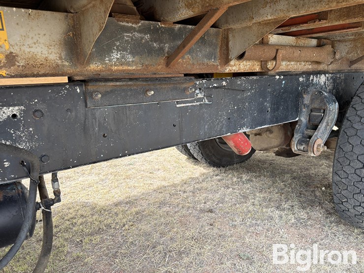 1969-kenworth-w923-image-15