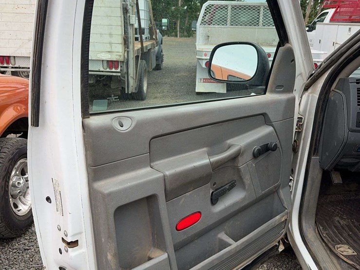 2008-dodge-ram-2500-image-27