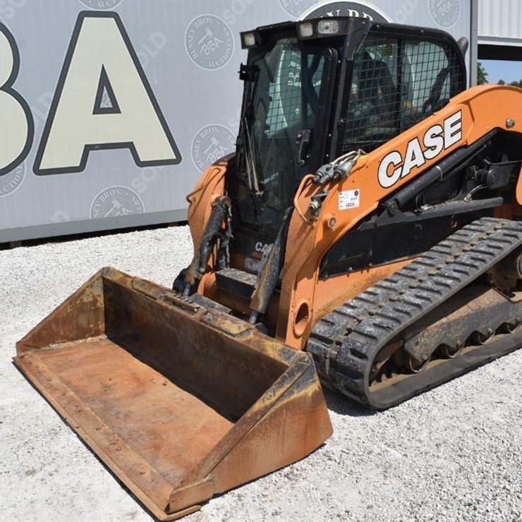 2020 CASE TV370B
