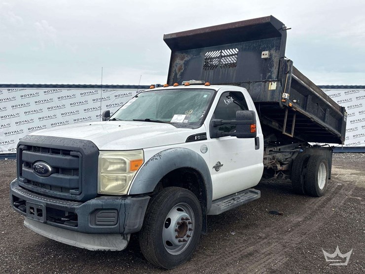 2012-ford-f550-image-1