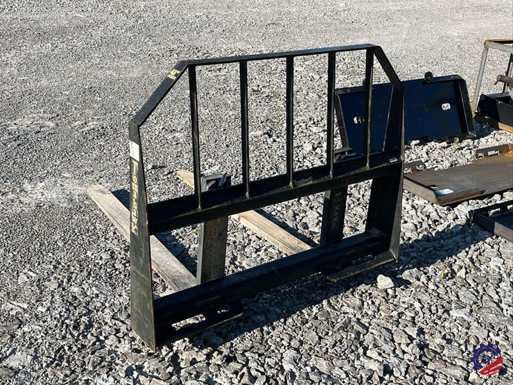 tomahawk-3026-48”-adj.-forks-attachment-image-5