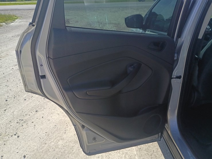 2017-ford-escape-image-52