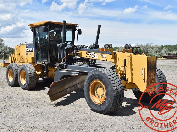 2008-deere-772d-image-16