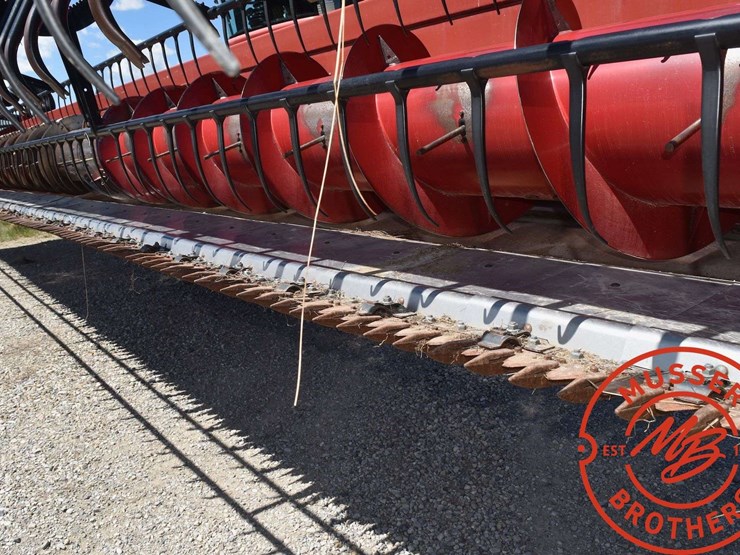 2012-case-ih-3020-image-28